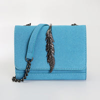 Load image into Gallery viewer, BLUE LEAF DETAIL CLUTCH BAG
