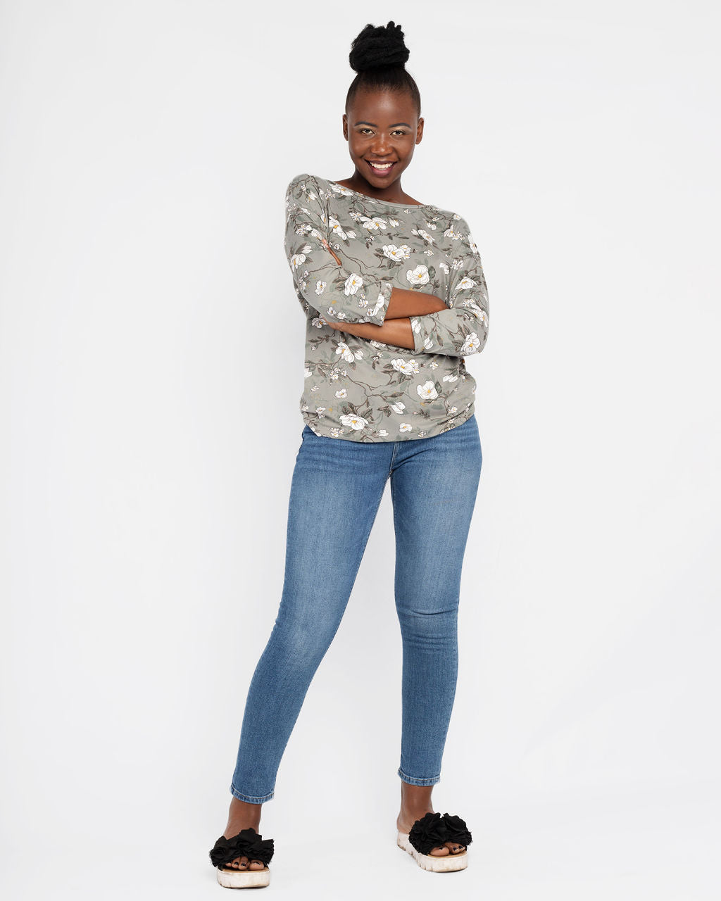 SAGE FLORAL LONG SLEEVE TOP