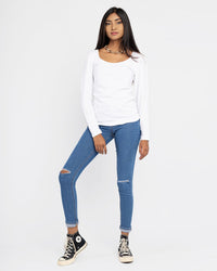Load image into Gallery viewer, WHITE LONG SLEEVE TOP

